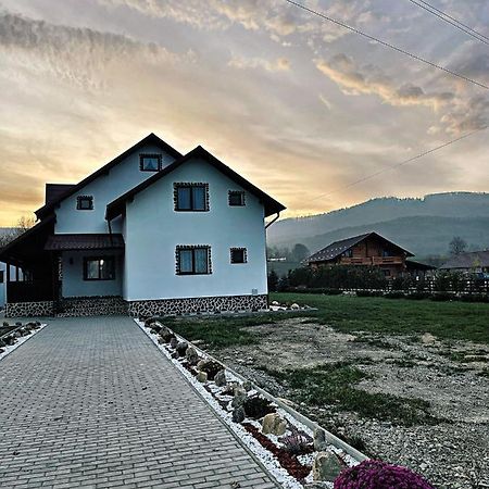 Casa Din Podirei Capu Cîmpului Exterior foto