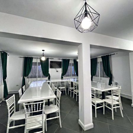 Casa Din Podirei Capu Cîmpului Exterior foto